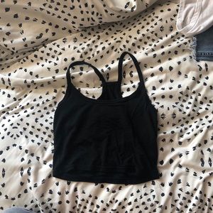 simple black crop